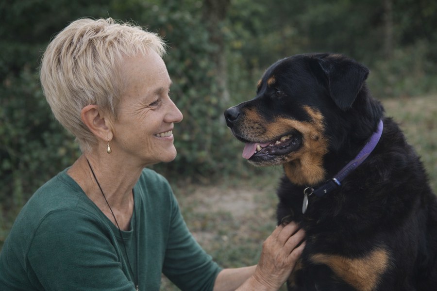 Tierkommunikation – Corin und ihr Hund Dila